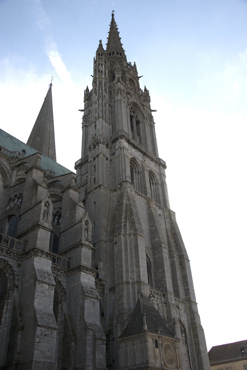 Katedrála v Chartres, severní fasáda s pavilonem hodin od French School