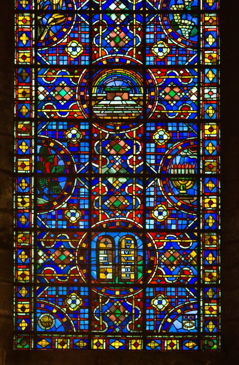 Cathedrale de Chartres, detail vitráže míru od French School