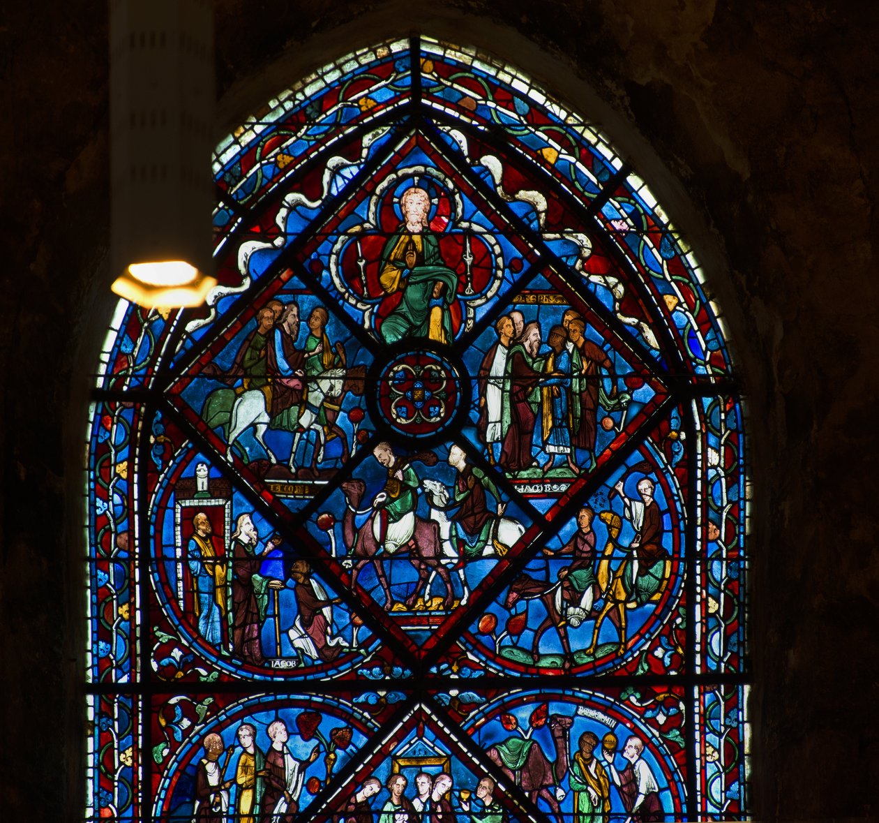 Cathedrale de Chartres, barevné sklo: život Josefa, vysoký detail od French School