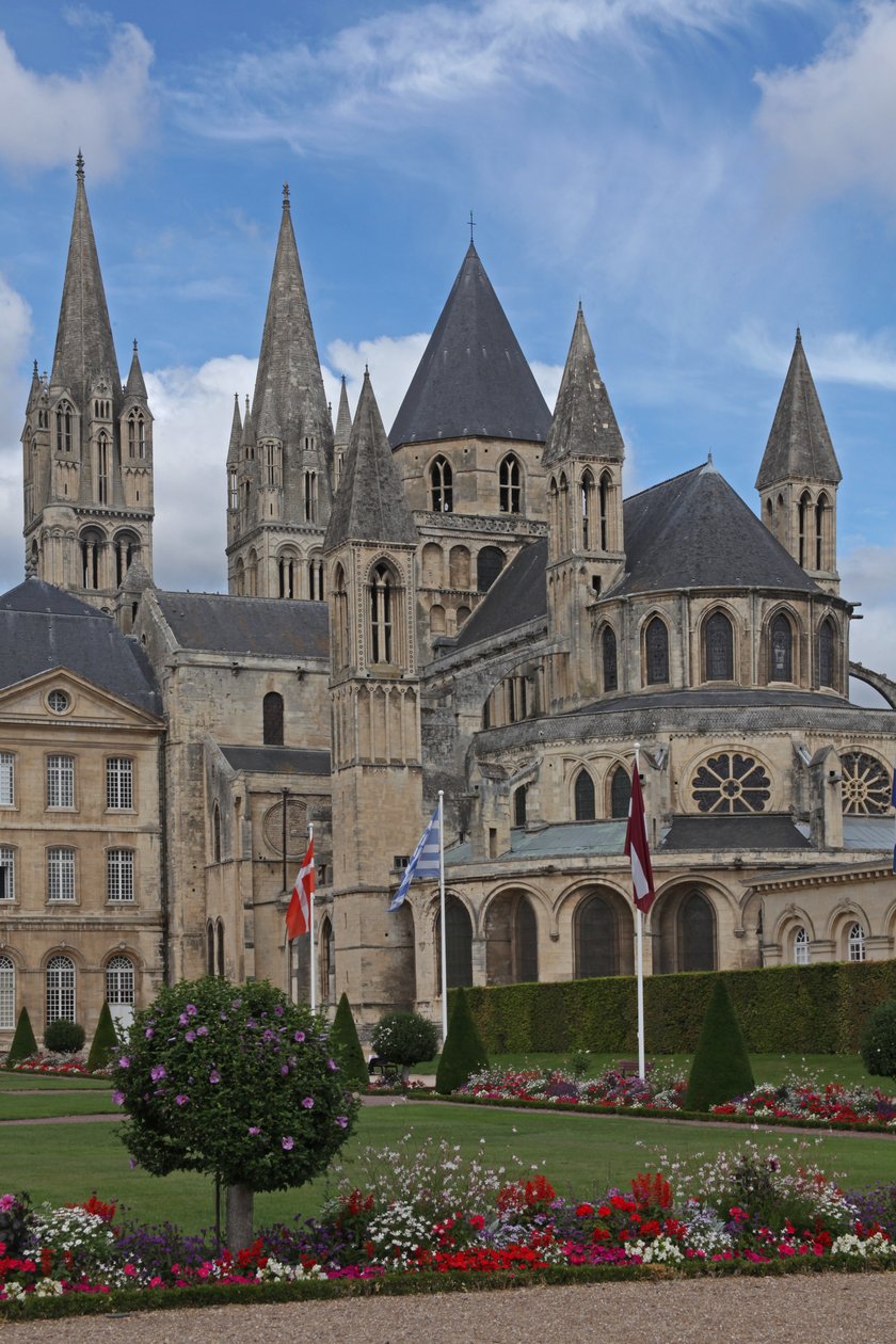 Depicting a view of the Abbey from the south east od French School