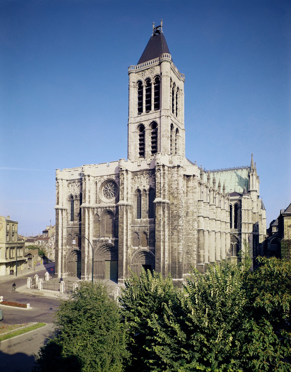 Vnější pohled od jihozápadu, 1122-1281 od French School