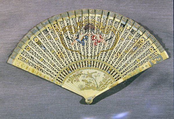 Ventilátor s Cupids od French School