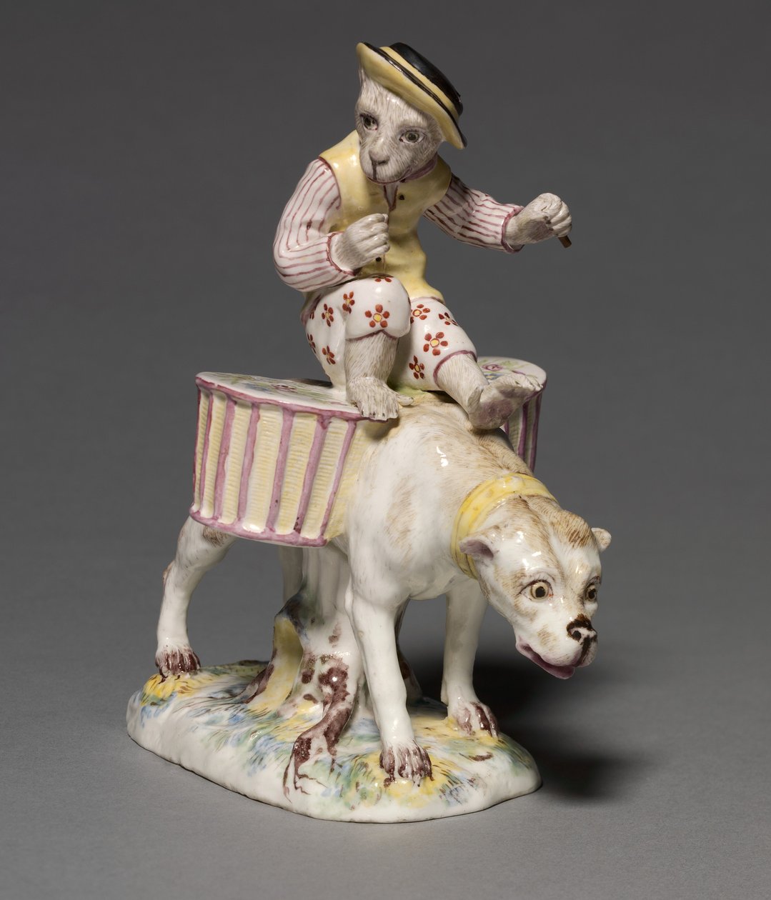 Figurka opice na psovi, výrobce Mennecy-Villeroy Factory, Francie, kolem 1760 od French School