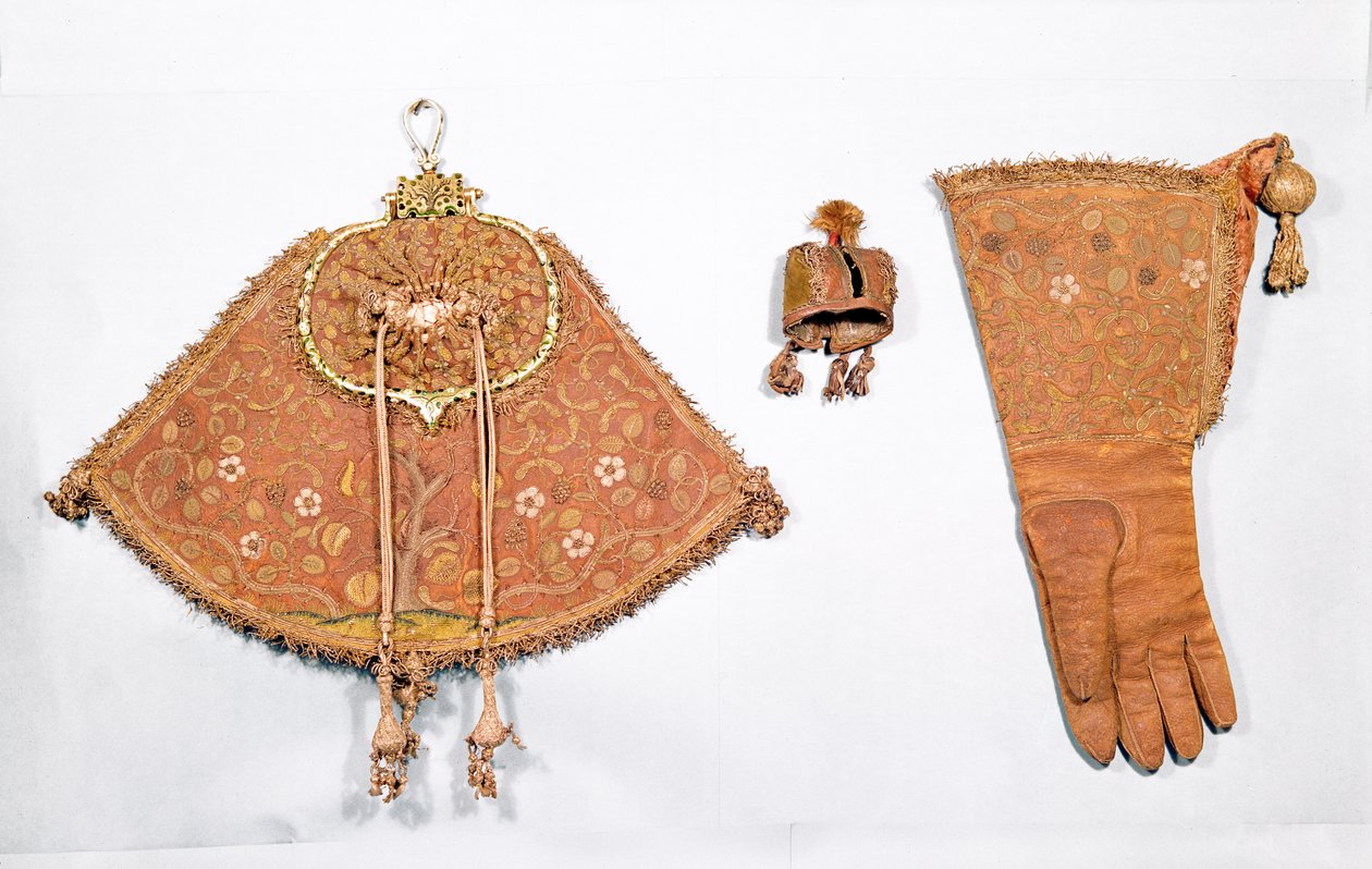 Hawkingova sada pouzdra, rukavice a kapuce, francouzština, 1600-25 od French School