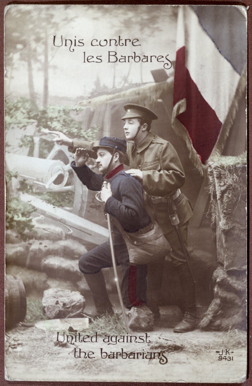 Vlastenecká pohlednice z 1. světové války, zobrazující francouzského a anglického vojáka společně, kolem roku 1915 od French School