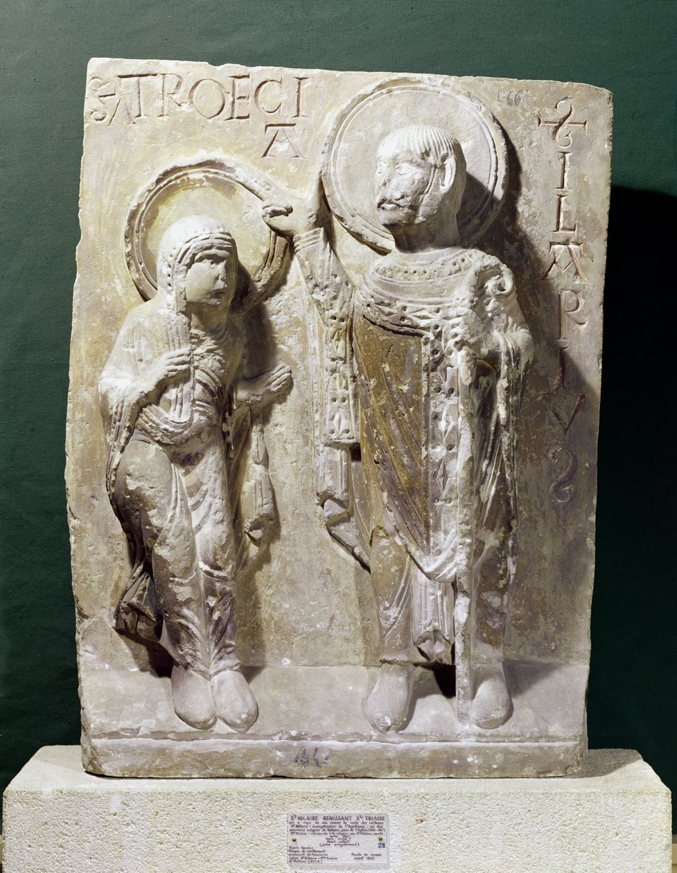 Reliéf zobrazující sv. Hilárie z Poitiers (320–368) žehnající sv. Triaise, kolem 1150 od French School