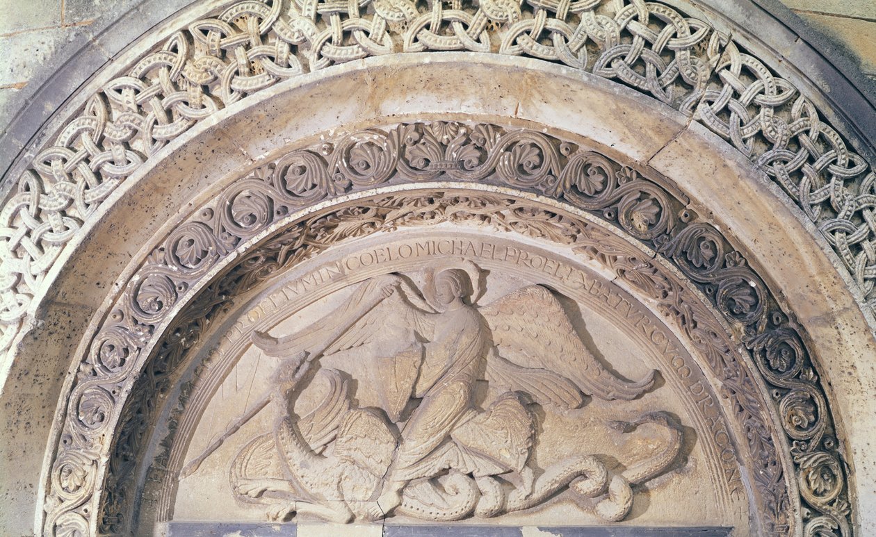 Reliéf z tympanonu zobrazující svatého Michaela a draka, 1137 od French School