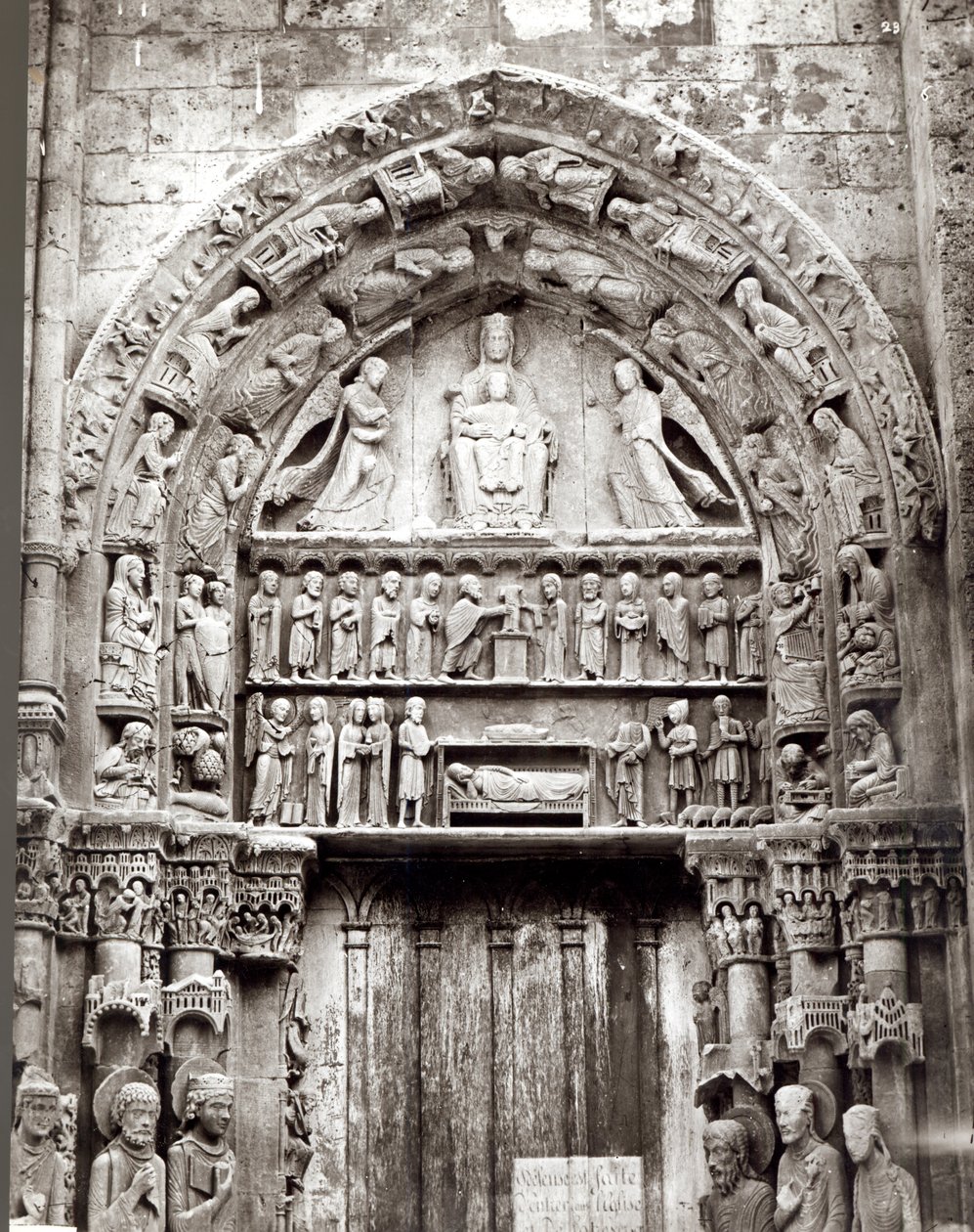 Pravá zátoka Royal Portal, polovina 12. století od French School