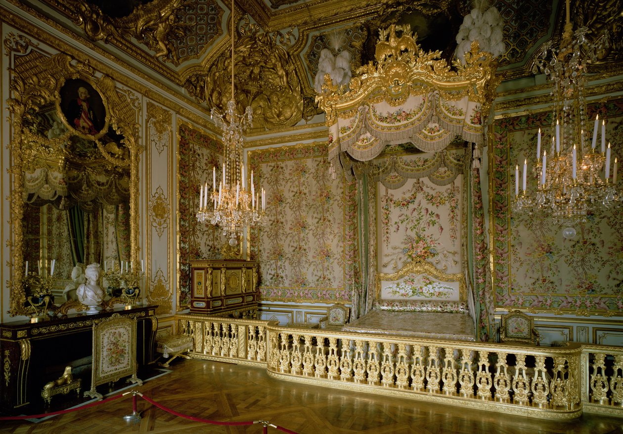 Ložnice Queens od French School