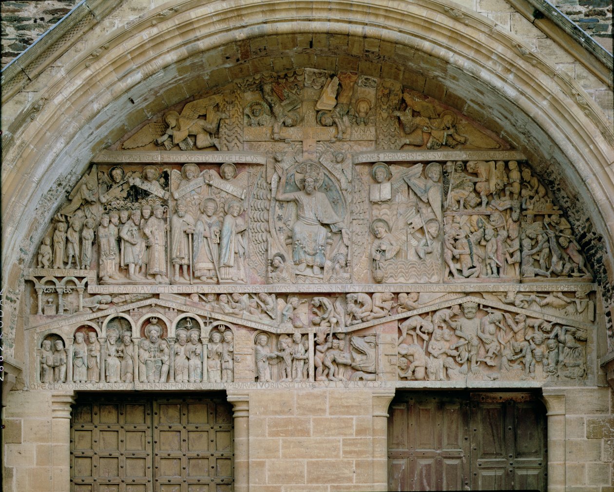 Poslední soud, západní portálový tympanon od French School