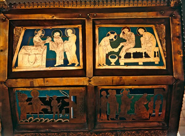 Vzkříšení Lazara, detail Chasse of St. Mark, c.1210-30 (smalt) od French School
