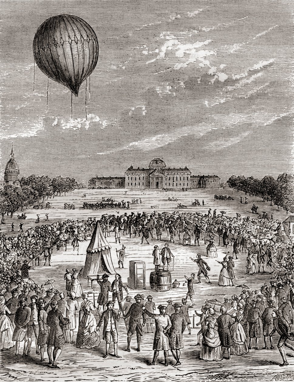 První vodíkový balón na světě, vypuštěný přes Champs de Mars v Paříži, Francie v roce 1783, z Les Merveilles de la Science, publikovaný kolem roku 1870 (rytina) od French School