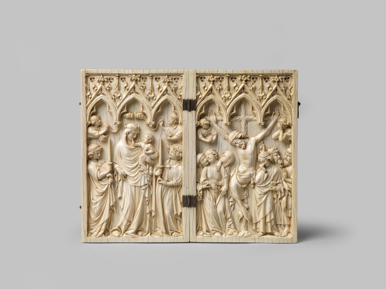 Diptych Vierge Glorieuse a Ukřižování ebenový podklad je pozdější, 14. století od French School