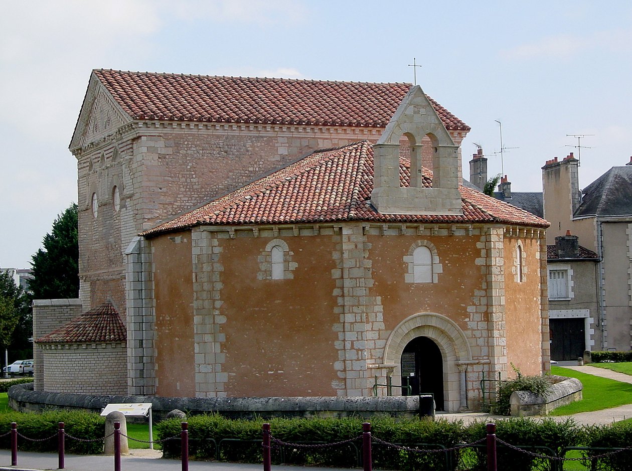 Pohled na baptisterium sv. Jana od French School