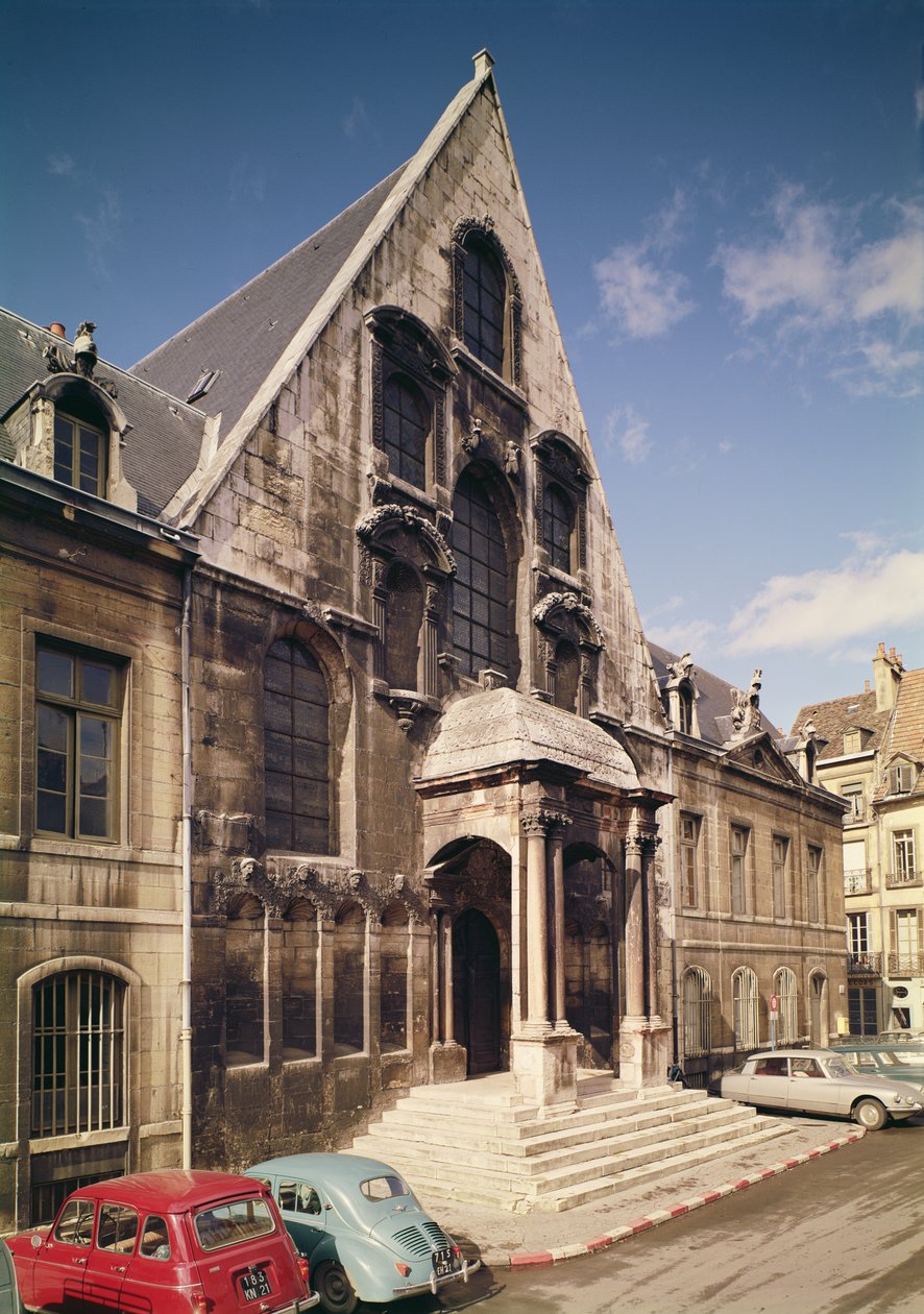 Pohled na průčelí Palais de Justice, postavený v roce 1572 od French School