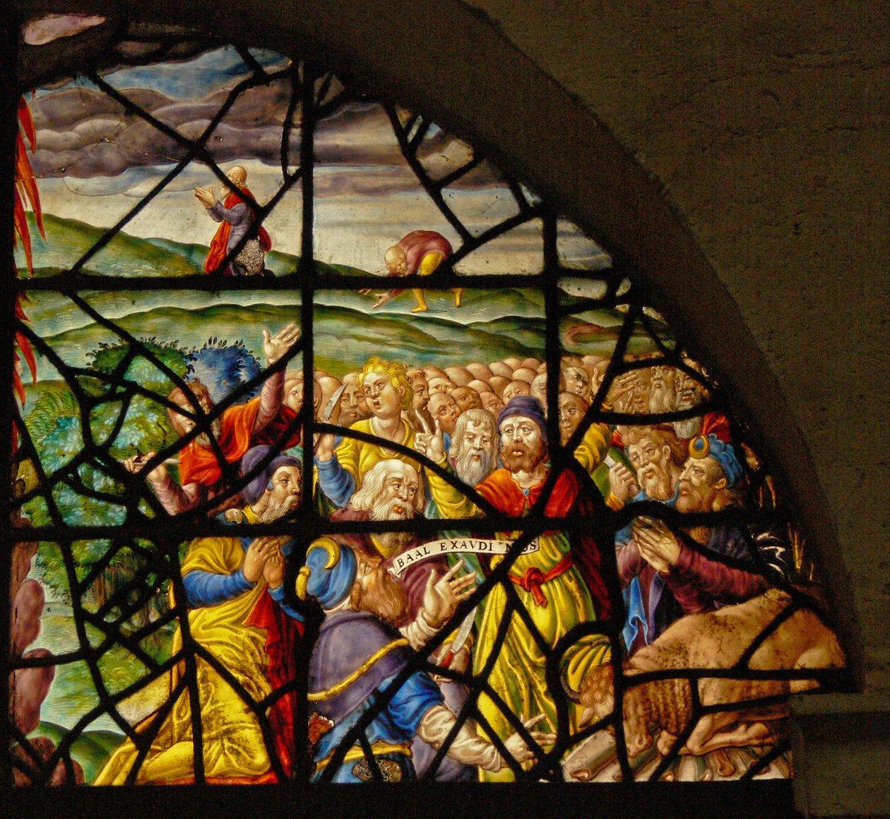 Okno Charnier-8 zobrazující Eliášovu oběť; kněží Baalovi od French School
