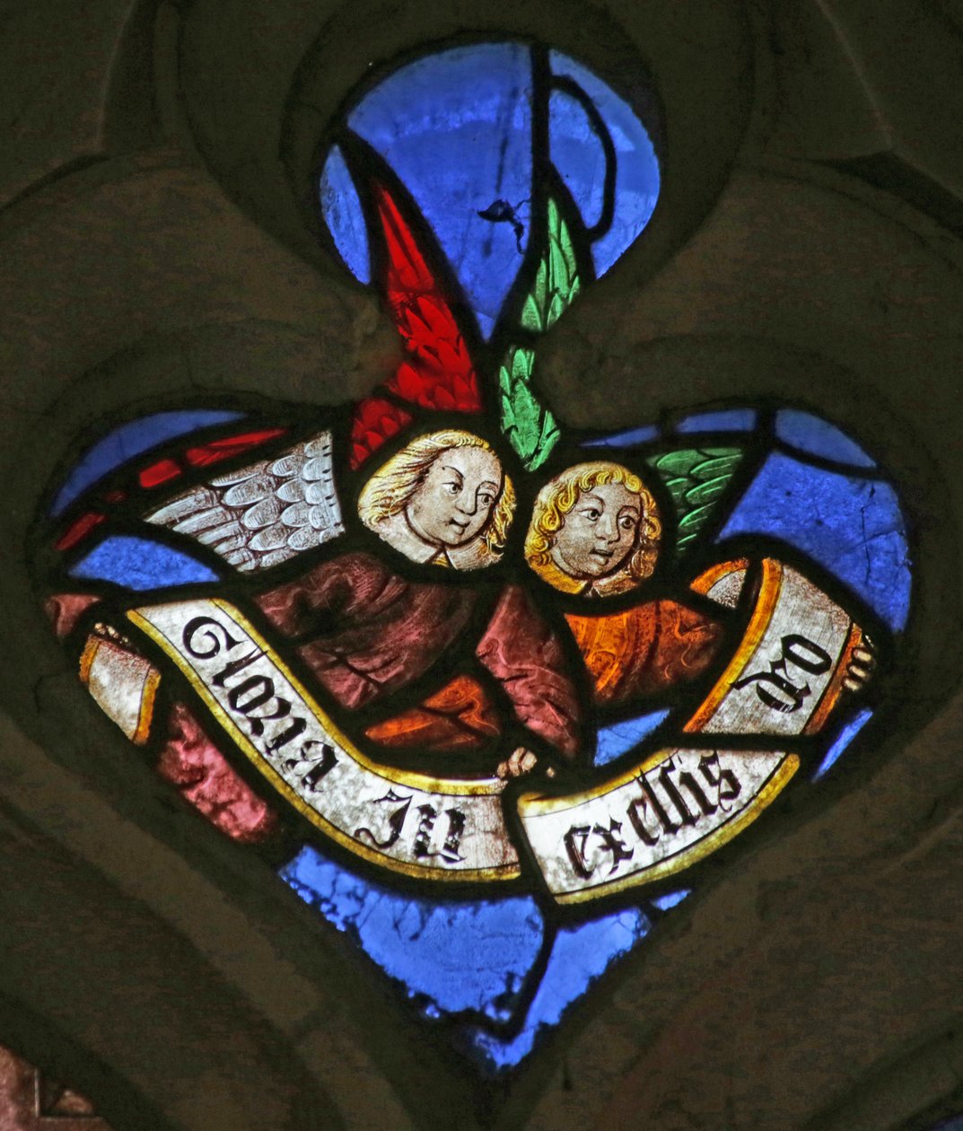 Okno zobrazující anděly: "Gloria in excelsis Deo" (vitráže) od French School