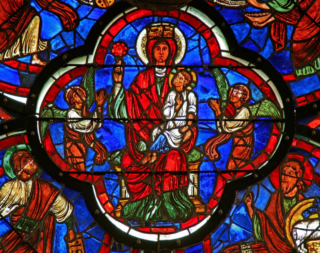 Okno zobrazující Pannu držící Krista na koleně a růži v pravé ruce (detail z 347113) od French School