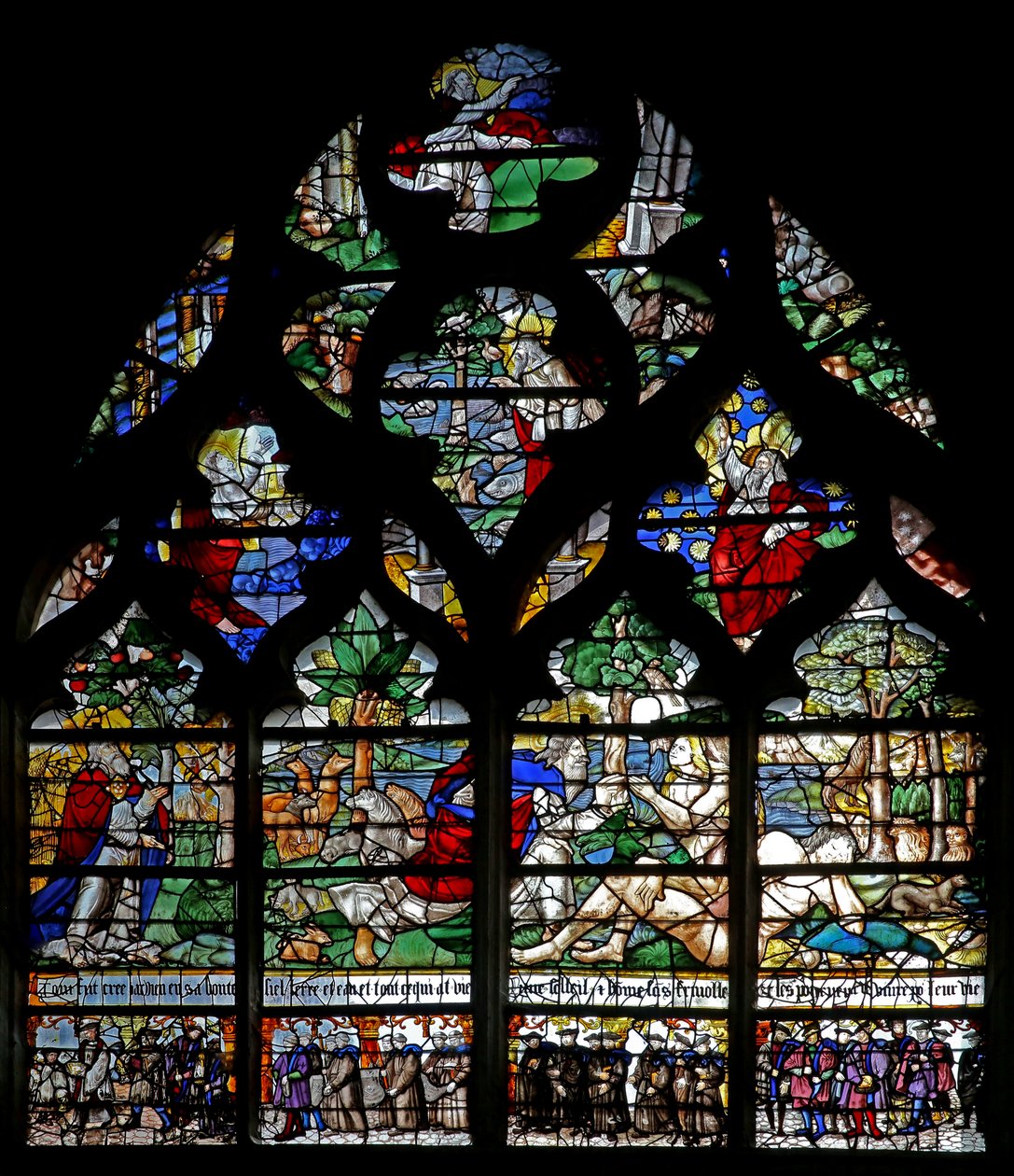 Okno w120 zobrazující Stvoření a členy Confrérie de Charité od French School