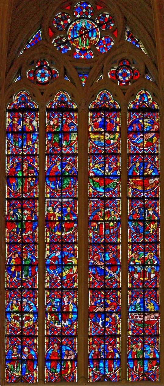 Okno w211 zobrazující okno St Denis a St Vincent od French School