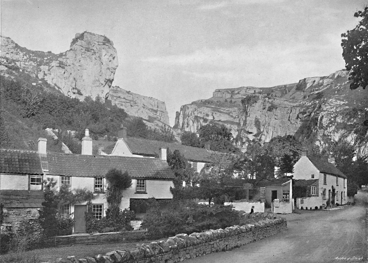 The Lion Cliff, Cheddar, c1896 od Frith and Co