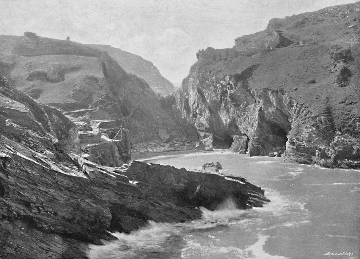 Hrad Tintagel, c1896 od Frith and Co