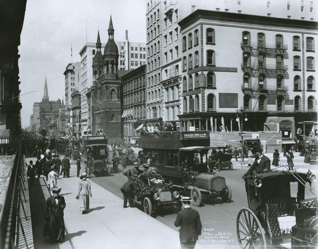 Pátá Avenue, 1909 od G.P. Hall und Sohn