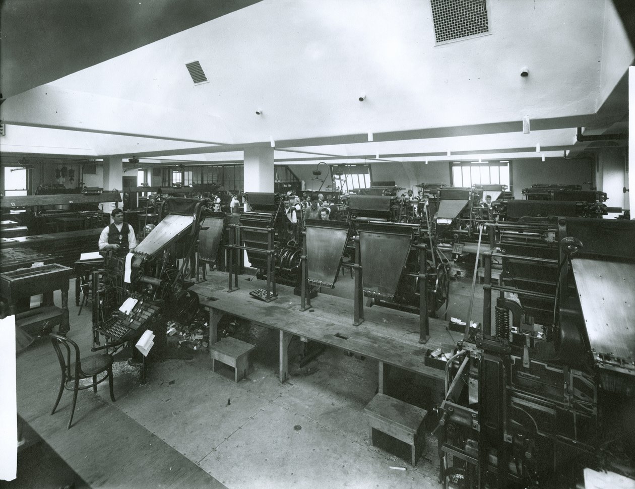 New York Evening Post Press Room (želatinová stříbrná fotografie) od G.P. Hall und Sohn