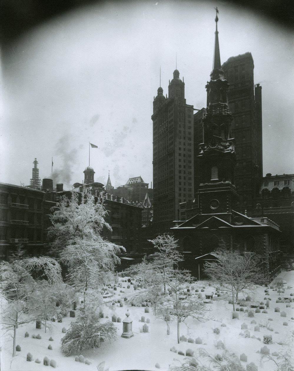 Hřbitov svatého Pavla se sněhem, New York City od G.P. Hall und Sohn