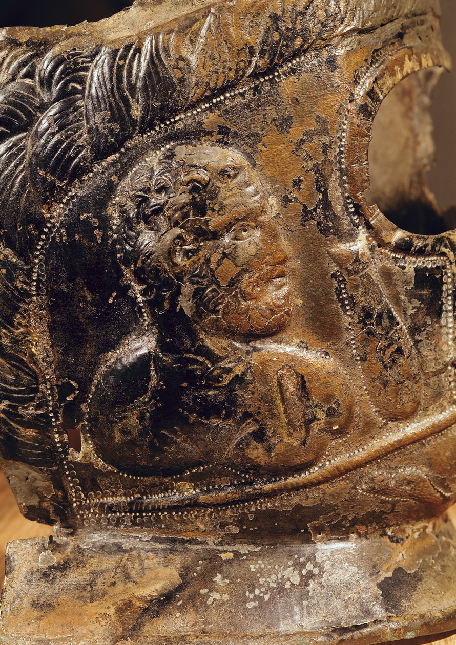 Detail bronzové masky gladiátorů z roku 131545 od Gallo Roman