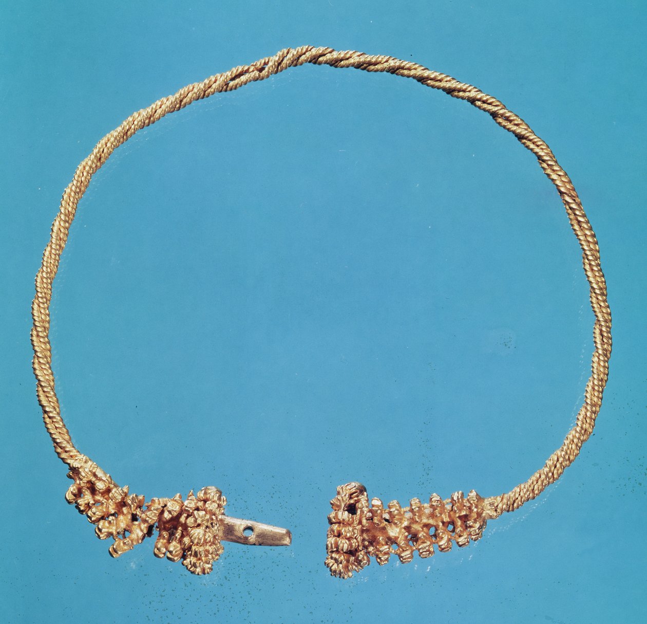 Torque, z Montany, Tene II (asi 300-120 př. n. l.) (zlato) od Gaulish