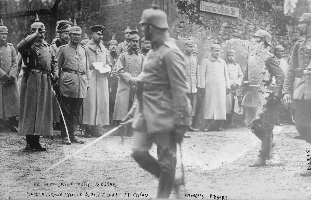 Kaiser Wilhelm v sídle korunního prince, 1914-5 od George Grantham Bain