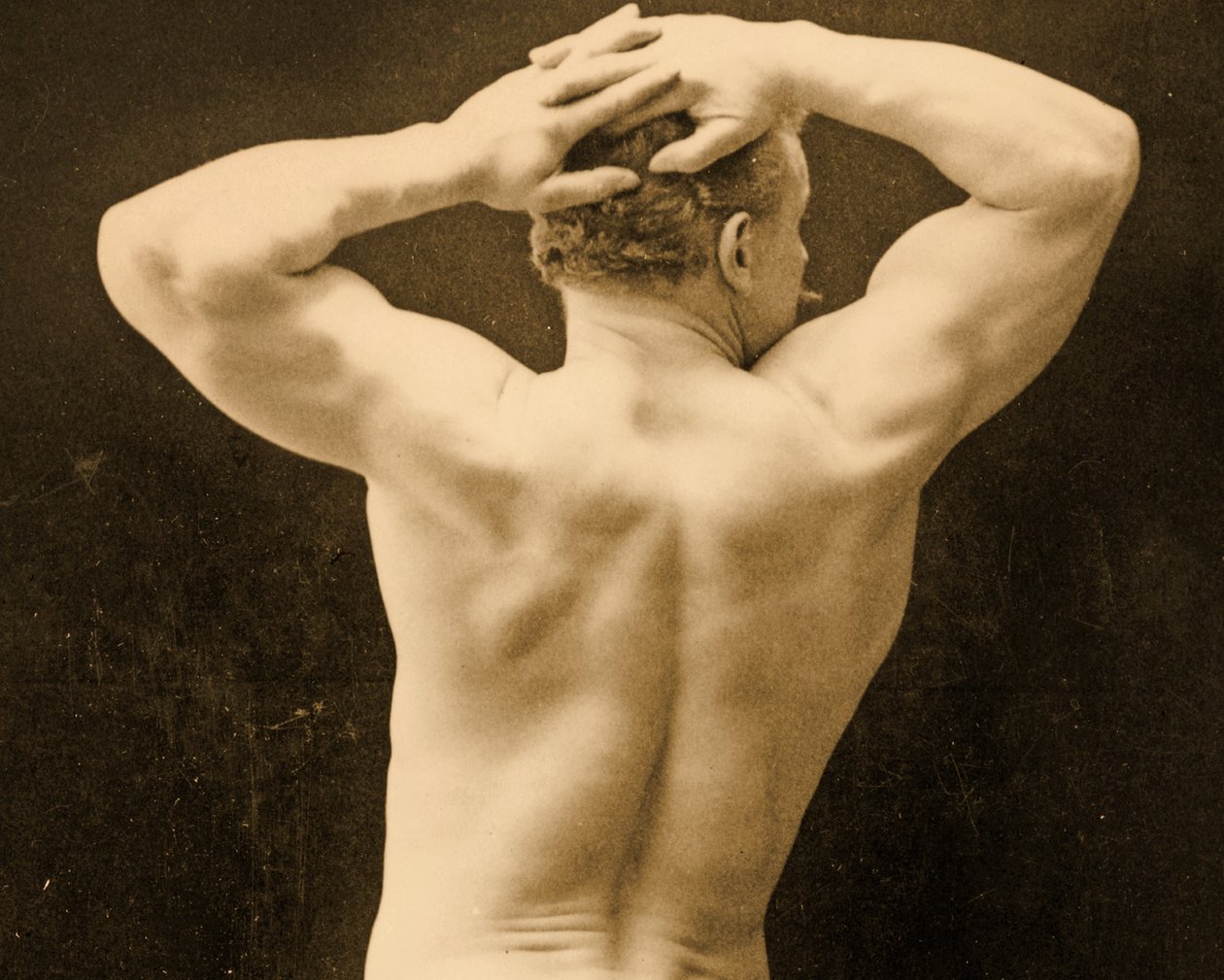 Eugen Sandow, v klasické starověké řecko-římské póze, kolem roku 1894 od George Steckel
