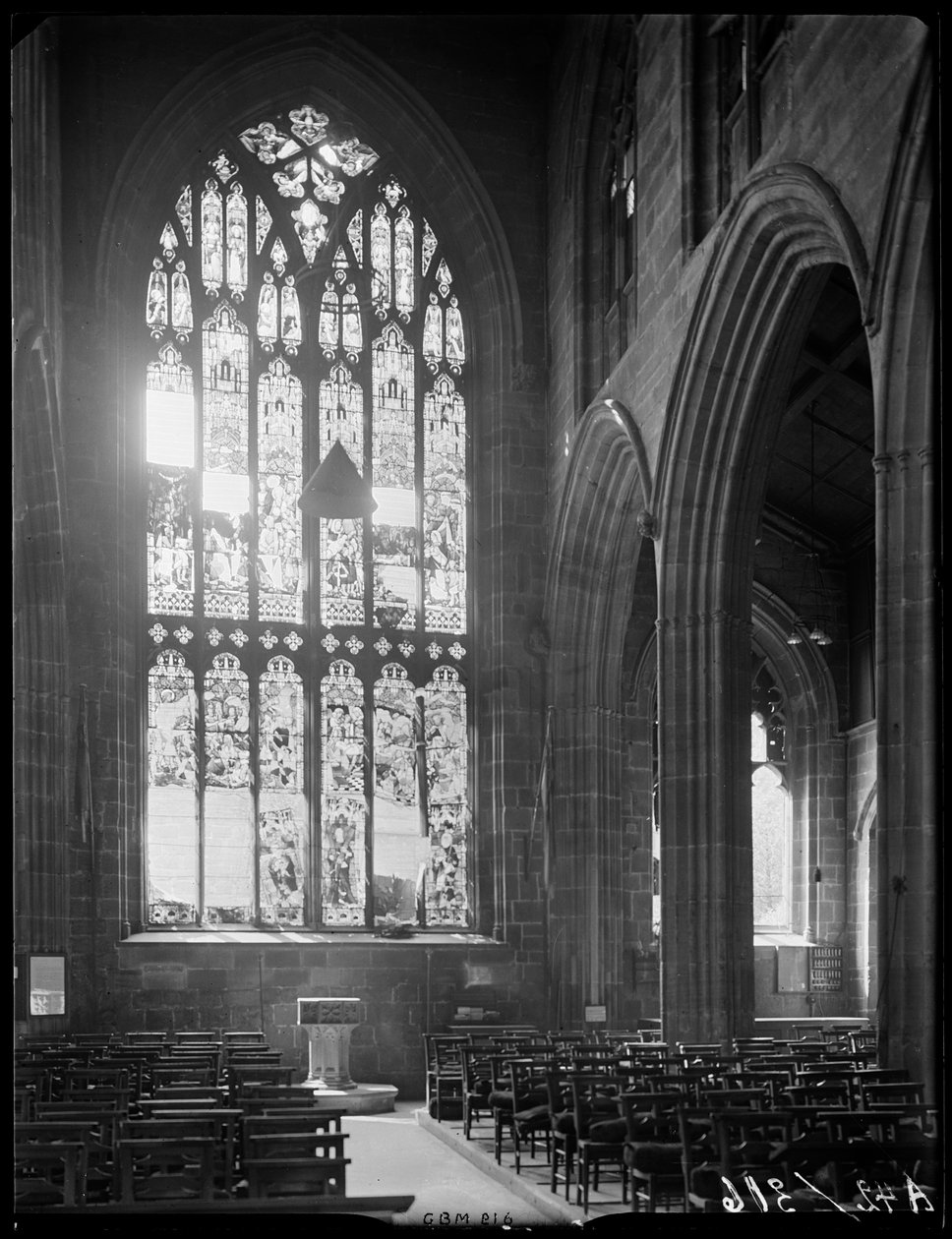 Kostel svatého Jana Křtitele, Fleet Street, Bablake, Coventry, 1941. od George Bernard Mason