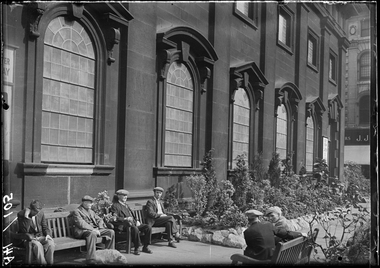 Kostel Nejsvětější Trojice, Boar Lane, Leeds, 1941. od George Bernard Wood