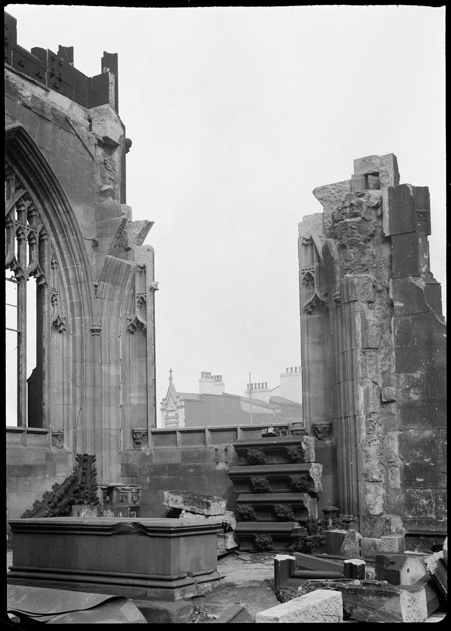 Manchesterská katedrála, Manchester, 1942. od George Bernard Wood