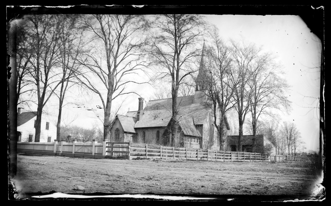 St. Pauls Church, Flatbush, Brooklyn, 1877 (mokrý kolodiový negativní) od George Bradford Brainerd