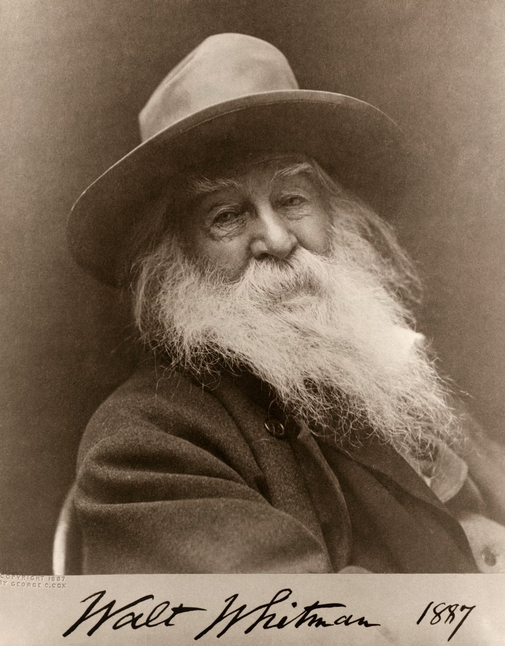 Portrét Walta Whitmana v roce 1887 od George C. Cox