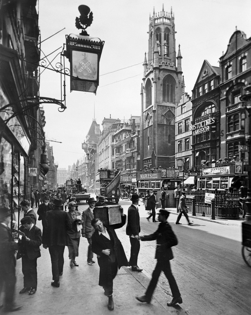 Fleet Street při pohledu na západ, City of London, 20. léta 20. století od George Davison Reid
