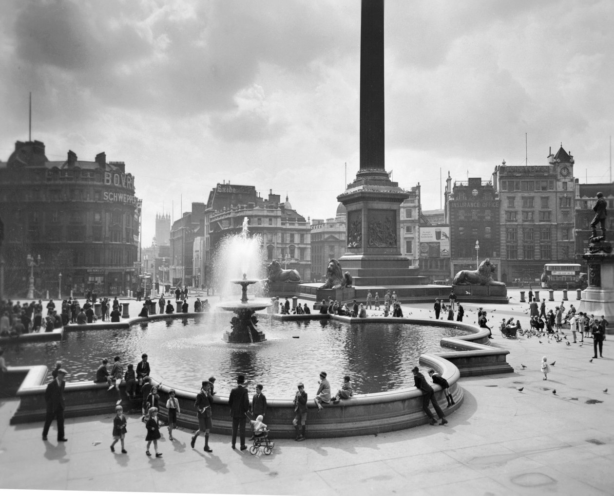 Trafalgarské náměstí, City of Westminster, Londýn od George Davison Reid