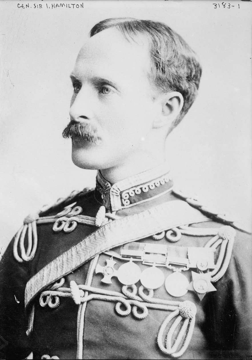 Generál Ian Hamilton, 1910-5 od George Grantham Bain