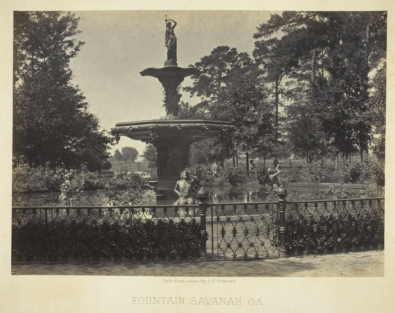 Fontána, Savannah, GA od George N. Barnard