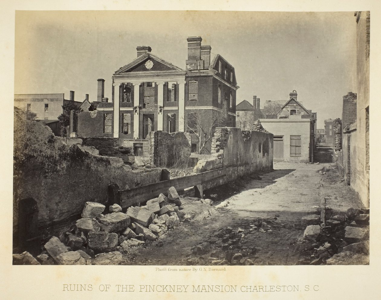 Zřícenina sídla Pinckney, Charleston, Jižní Karolína od George N. Barnard