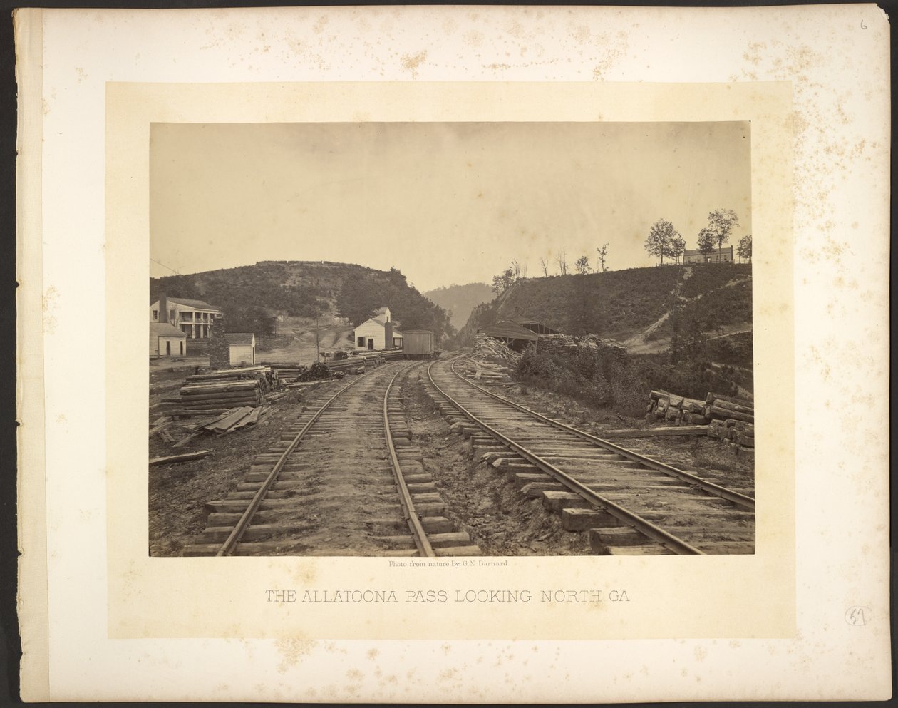 Průsmyk Allatoona při pohledu na sever, Georgia od George N. Barnard