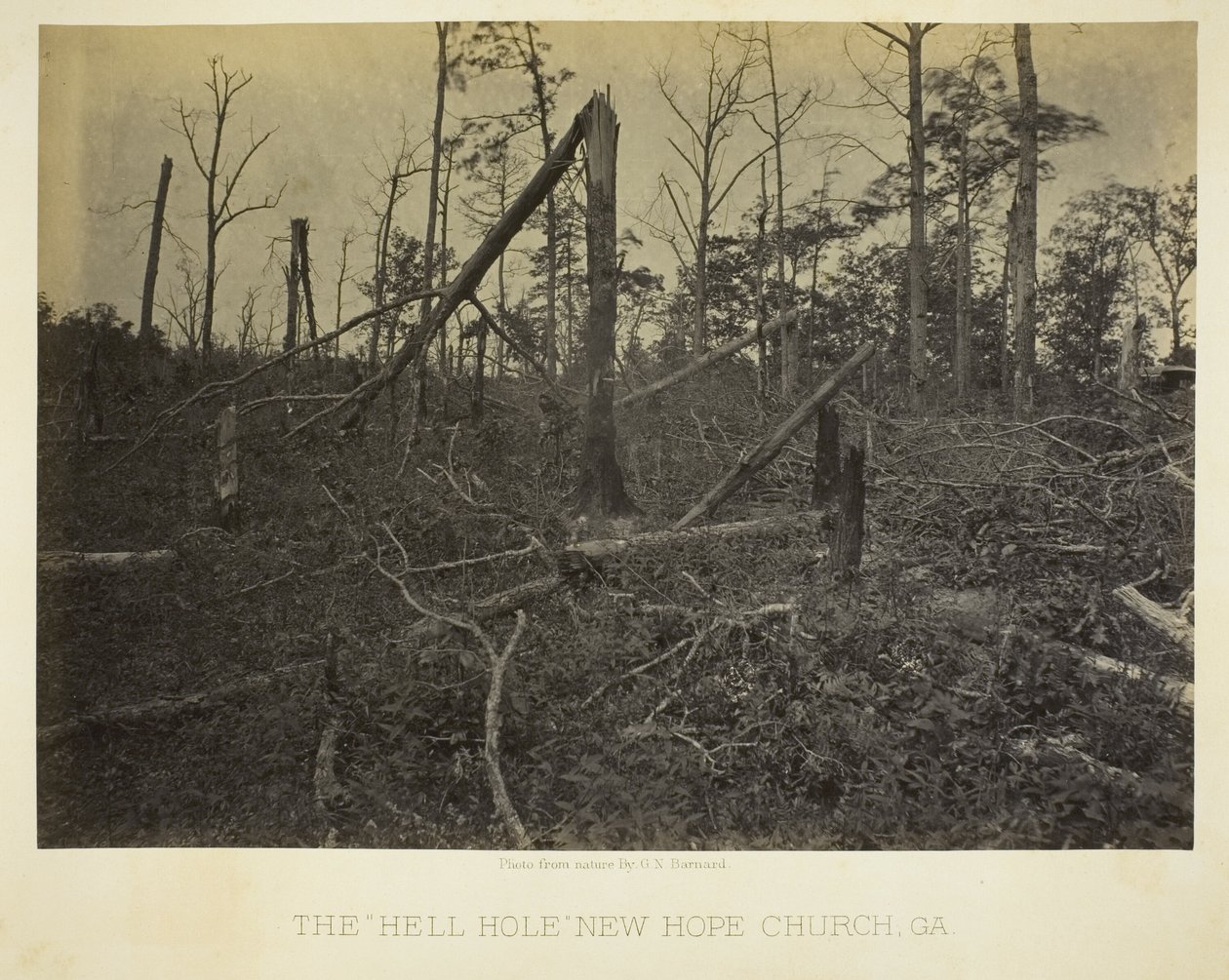 "Pekelná díra", kostel New Hope, GA od George N. Barnard