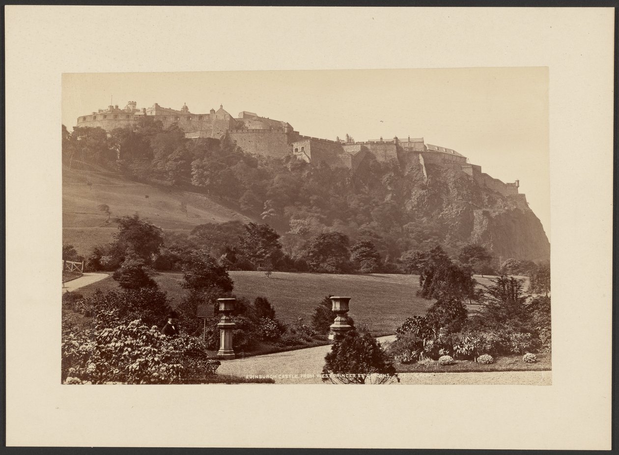 Edinburský hrad z parků na West Princes Street od George Washington Wilson