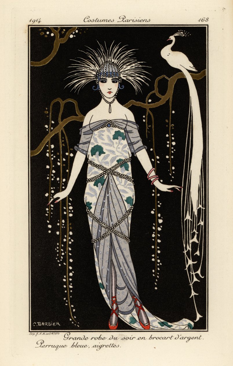 Velké večerní šaty ze stříbrného brokátu, modré paruky a peří. od Georges Barbier