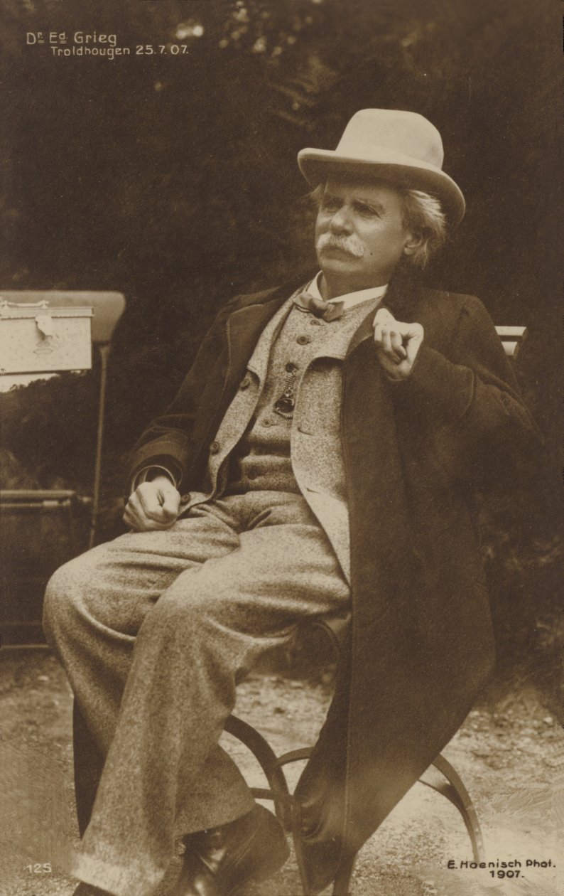 Edvard Grieg v Troldhaugenu 25. července 1907 (čb fotografie) od German Photographer