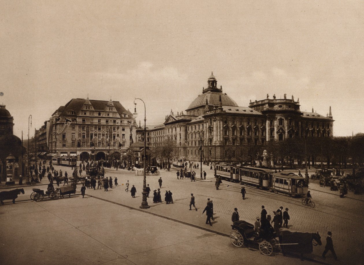 Mnichov: Justiční palác (čb fotografie) od German Photographer