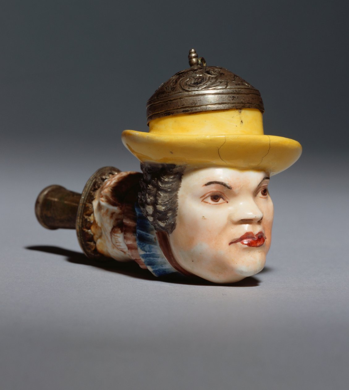 Míšeňská portrétní dýmka dvorního šaška Frohlicha, kolem roku 1742 (porcelán) od German School
